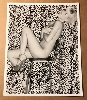JOANNE GAST-MODEL-TV PERSÖNLICHKEIT-HANDSIGNIERTES 10x8'' s/w Foto+COA(UACC)