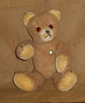 Teddybär-Grisly-hellbraun- fest gestopft-22cm-Metallplakette-guter Zustand