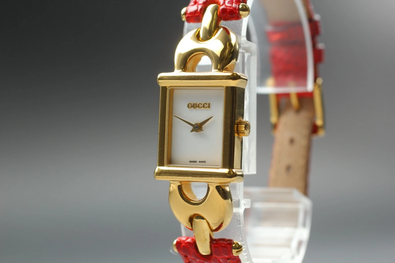 Montre femme Gucci 