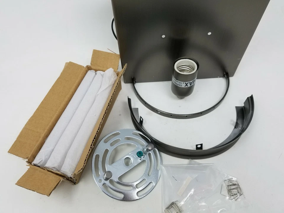 Aplique antiguo reversible de 1 luz de níquel cepillado Sea Gull Lighting 4414001-965 Foto 3 de 4