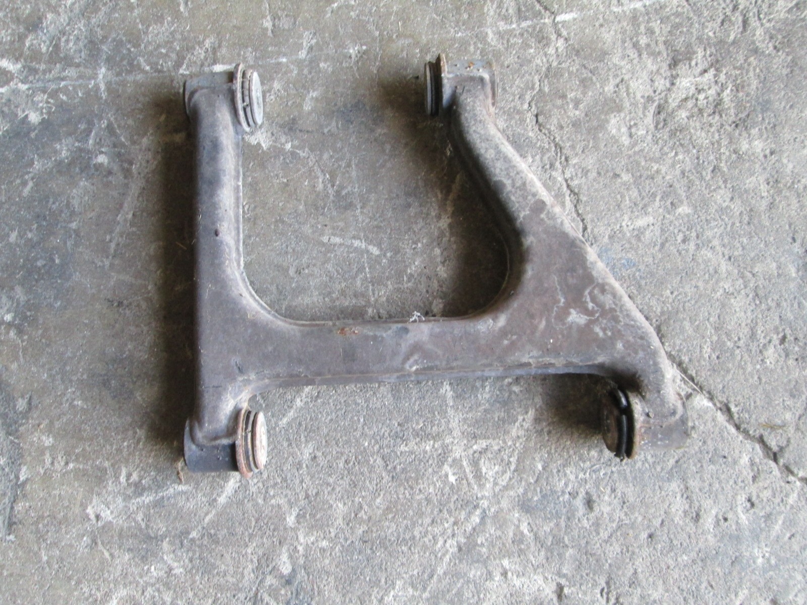 Ferrari 355 Rear Upper  A Arm # 159373