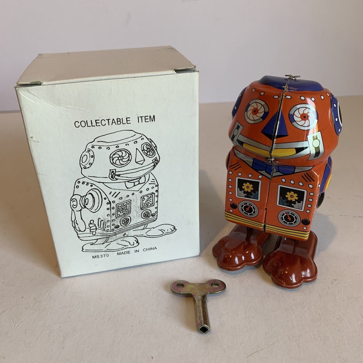 Vintage Tin Wind Up Robot MS 370 | eBay