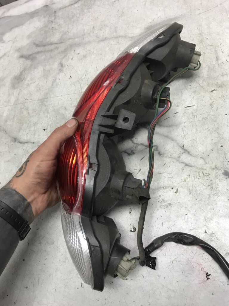 03 Kawasaki ZX 12 R ZX1200 1200 C Ninja Rear Back Taillight Tail