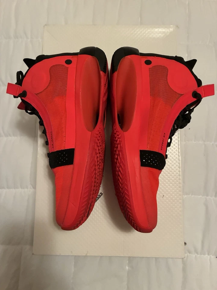 Talla 8 - Air Jordan 34 Infrarrojo 23 Foto 3 de 4