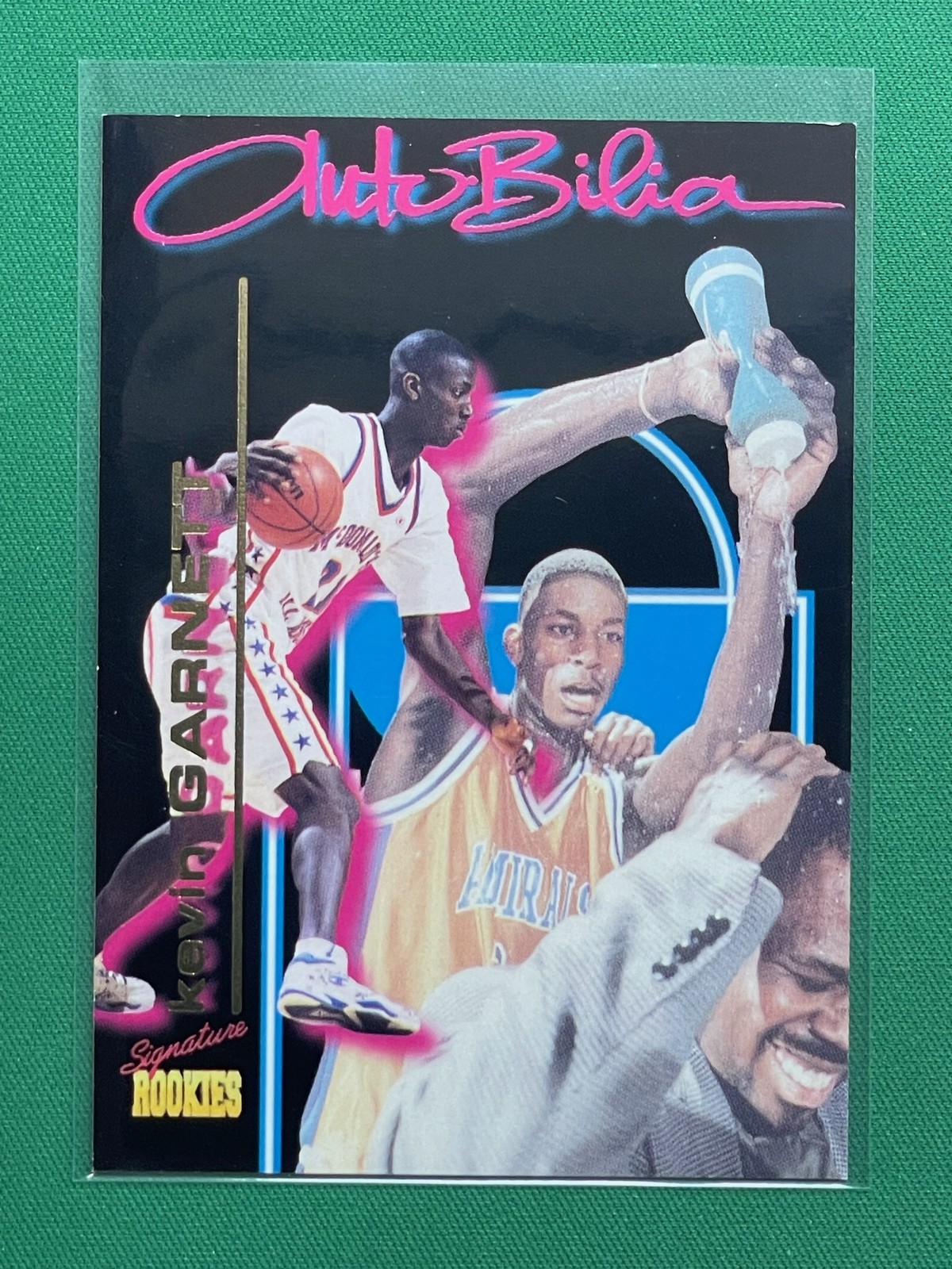 1995 Signature Rookies Autobilia Kevin Garnett #G3 Kevin Garnett