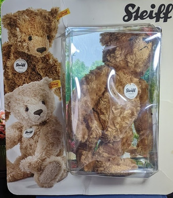 Steiff Georg Bär nagelneu in ungeöffneter Verpackung. 32cm. EAN 129986