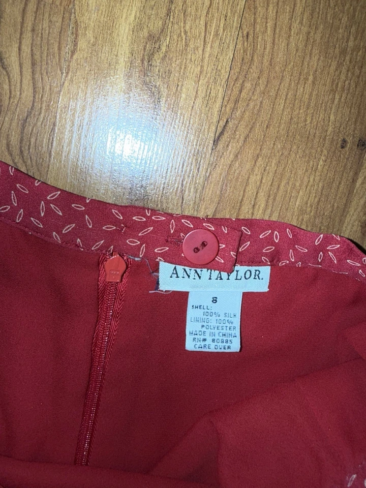 Falda Midi Boho Ann Taylor Roja Floral 100% Seda Talla 8  Foto 3 de 4