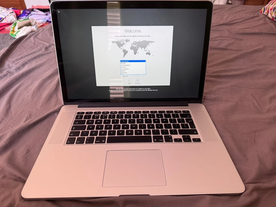 Apple MacBook Pro 15" 2015 · i7 · 16GB · 1TB, foto 1 de 5
