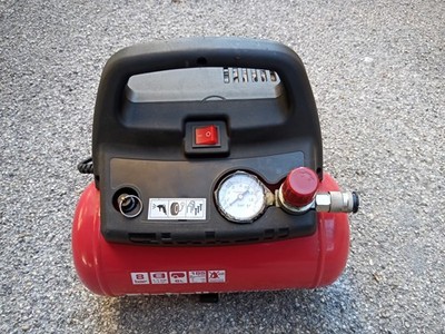 Einhell TC-AC 190/6/8 OF 6L Air Compressor Set - Red