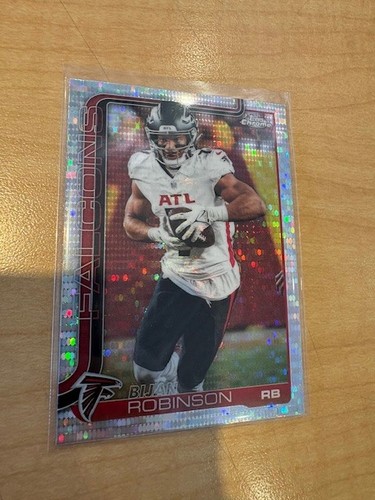 2025 Topps Chrome Prism Refractor Bijan Robinson #16 - Atlanta Falcons