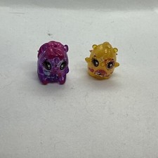 Hatchimals Lot Of 2 , Glitter Mini Figure CollEGGtibles Purple And Yellow