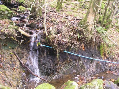 Foto 12x8 Geniale Frischwasserversorgung (1) Llanfachreth Ein kluger Bauer h c2009