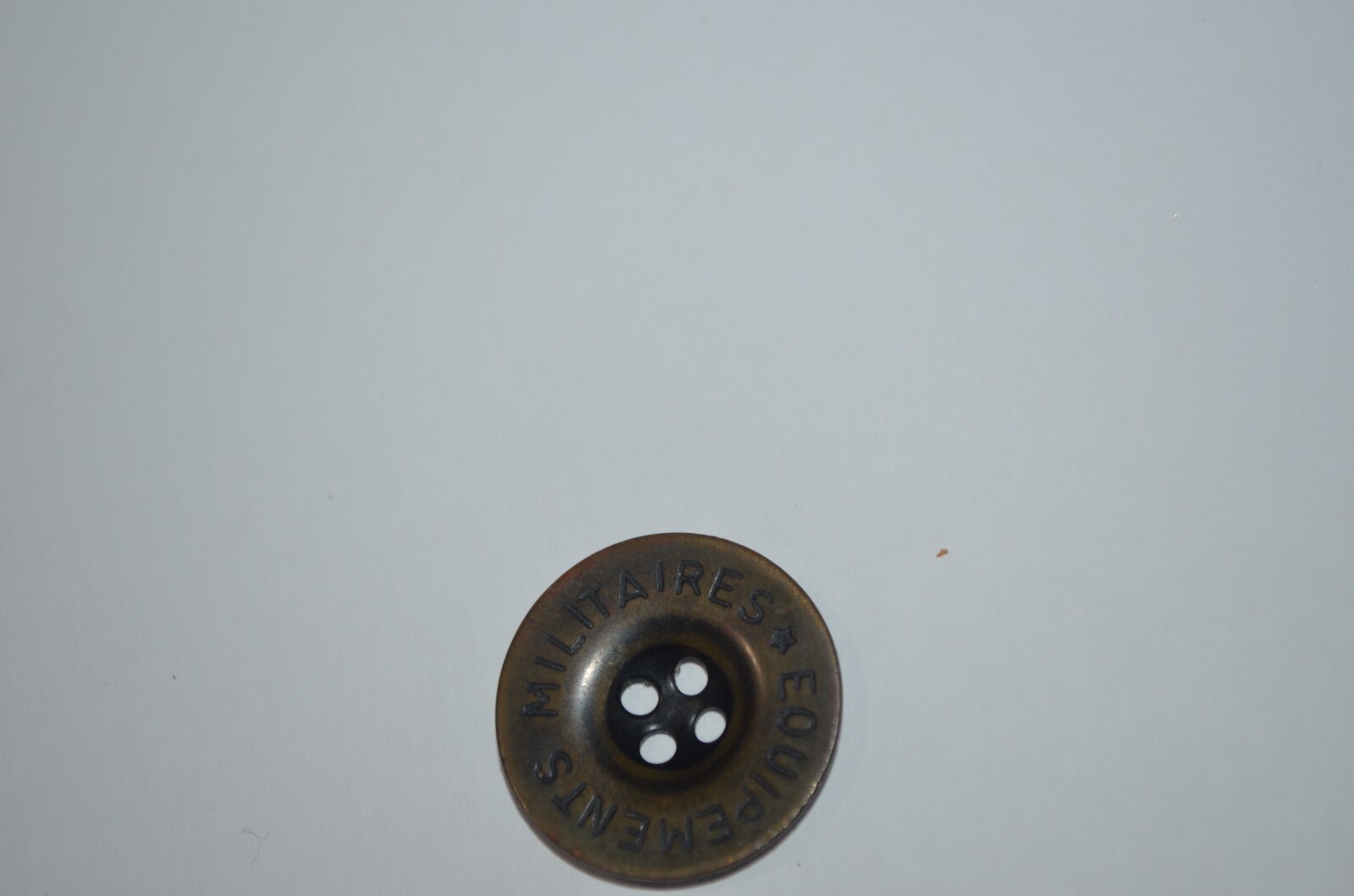 Militaires Equipments 1 Button Replacement 4-Hole Round Uniform Bronze Gold