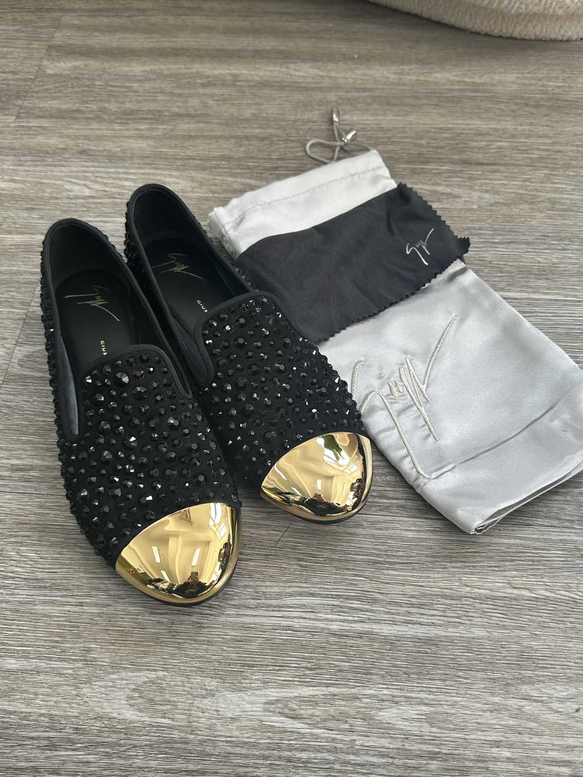 ML1 Giuseppe Zanotti Black Crystal Studded Gold Cap Toe Sneakers Size 40