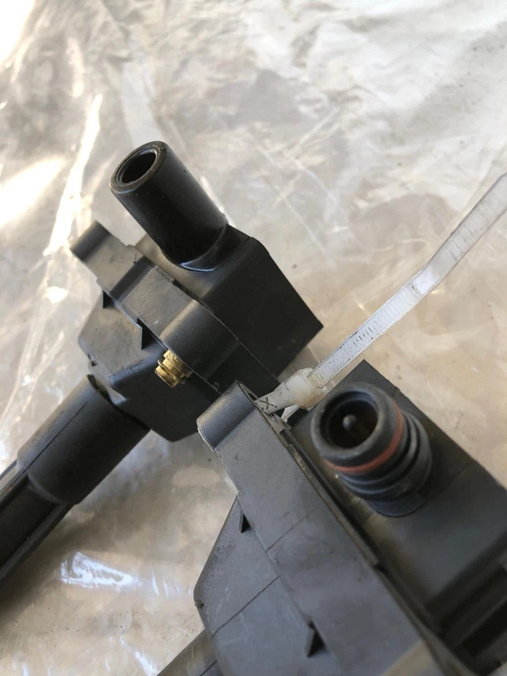 1997 - 2000 MERCEDES BENZ C-CLASS C230 Bobina de Ignição Faísca Conjunto de Motor 2 peças - Imagem 2 de 4