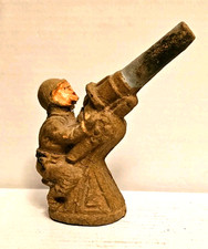 SOLDIER AA GUN COMPOSITION