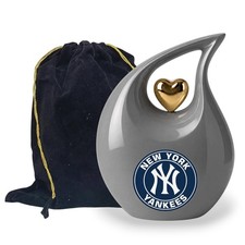 New York Yankees Teardrop Adult Cremation Urn for Human Ashes Earns Upto 200lbs