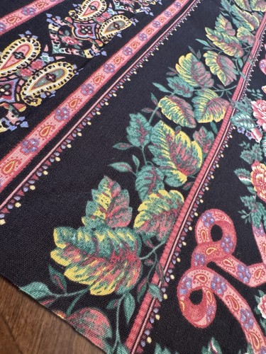 Vintage Baumwolle Quilt Stoff Streifen Floral auf Schwarz Victorian Springs Ind. 1 YD - Bild 3 von 11