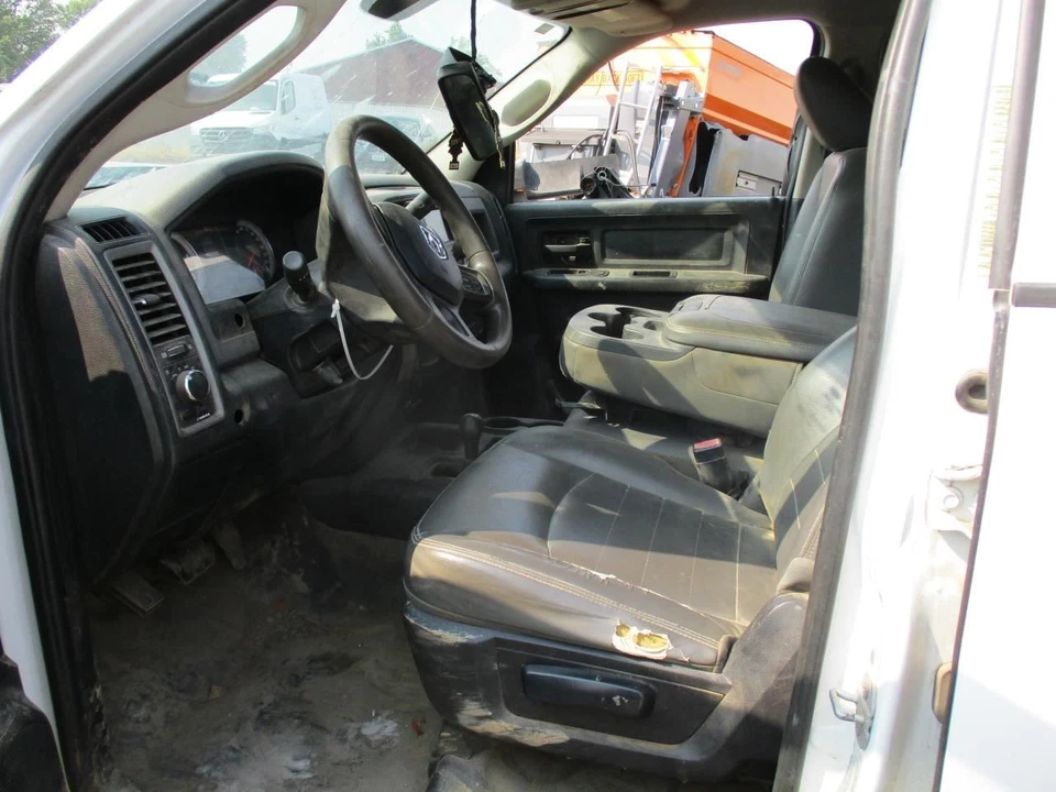 Dodge RAM 3500 2015 ECM 68227783AA 3499 Foto 2 de 4