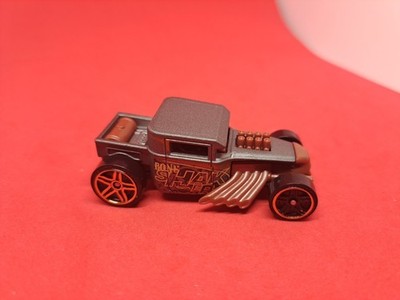 Bone Shaker Hot Wheels HW Exposed Engines Series Gray  