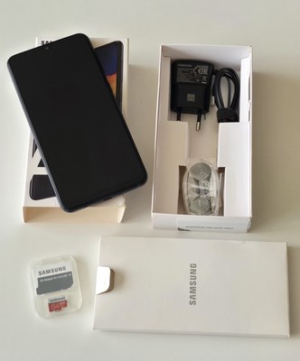 Samsung Galaxy A10 SM-A105F - 32GB - Schwarz (Ohne Simlock) (Dual SIM)