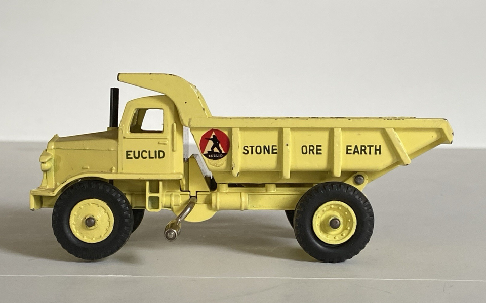 Dinky Toys 965 – Camion Euclid Rear Dump Truck 1/43 – Jaune – Collection UK – Occasion Boite D’origine
