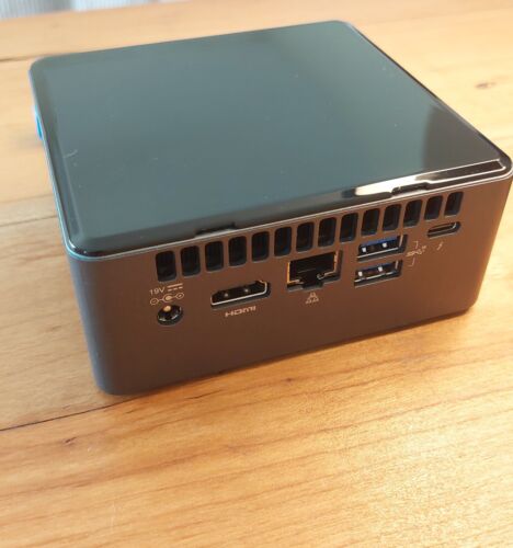INTEL NUC 8 i7 (i7-8559U - 4 cœurs / 4,5 GHz) - BOXNUC8i7BEH - Photo 3/4