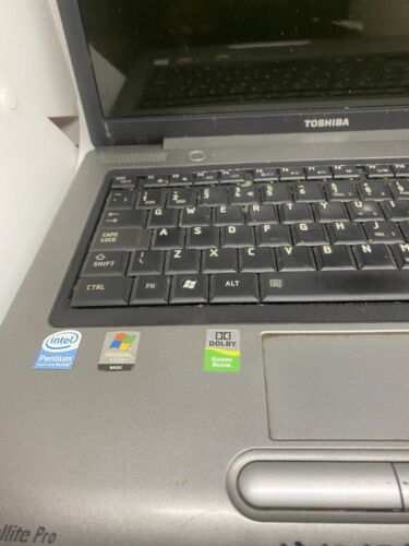 Toshiba Satellite Pro A300-2C4 15" Inch Laptop Computer Faulty Spares/Repairs - Picture 5 of 24