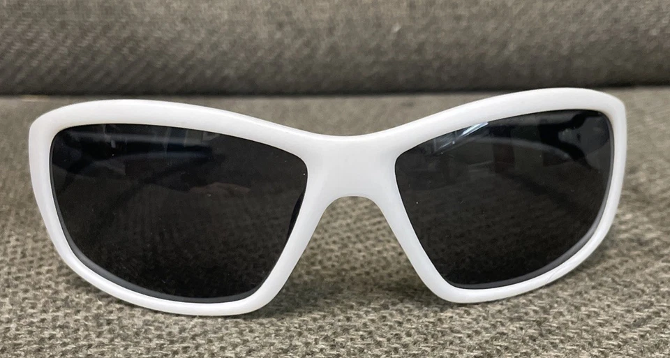 Gafas de sol Pugs Life Style A4 lentes grises, marco blanco Foto 2 de 4