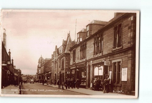 Alte Vintage 1953 Postkarte High Street East Carnoustie Schottland UK