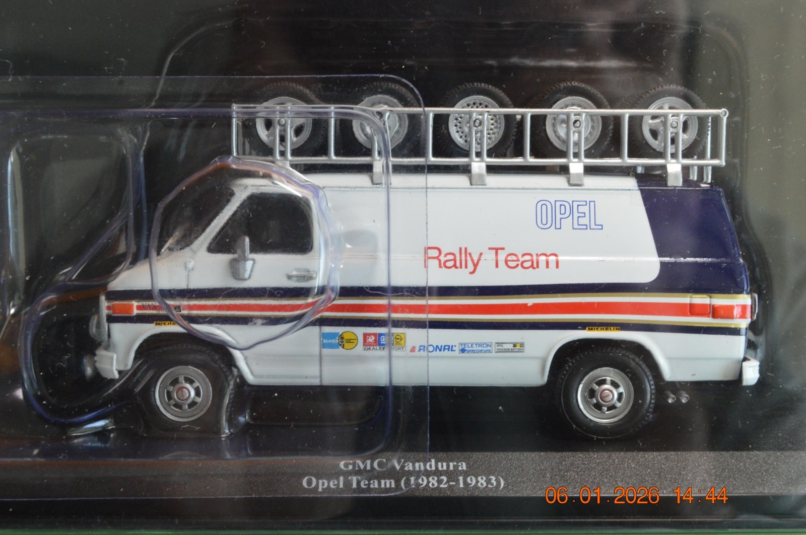 GMC Vandura Rothmans Opel 1982 Miniature 1/43 Fourgon Assistance Rallye