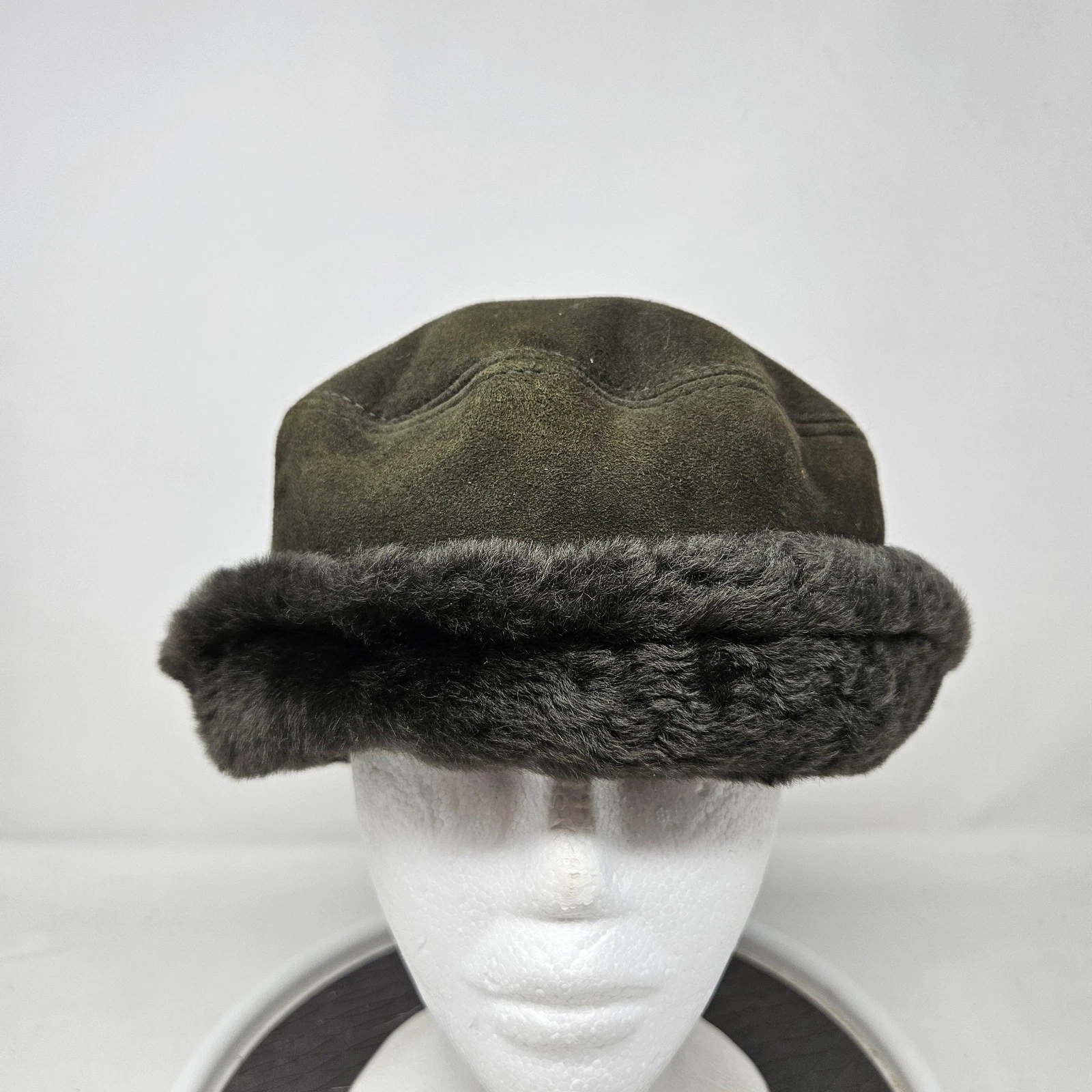 L.L. Bean Hat Beanie Suede Fleece Lined Mens M Green Winter Outdoor Finland