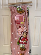NWT STRAWBERRY SHORTCAKE Plush Throw Blanket Pink polka Dot Harvest fall 50 X 70