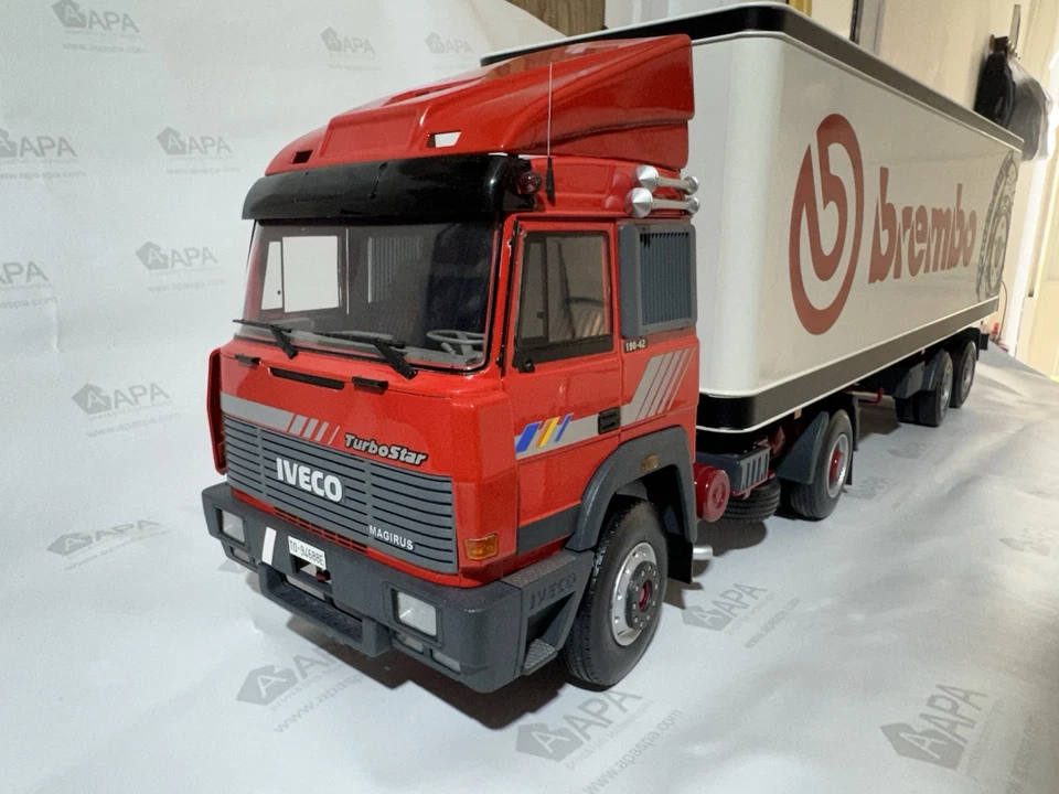 1:18 - Iveco Turbostar + Semirimorchio. - Immagine 3 di 4