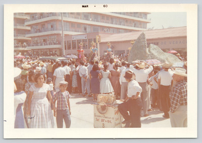 Found Photo 1960 Mexico Parade Float Crowd Festival Veracruz Waterfront Vendor