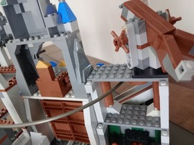 LEGO Castle: Dwarves' Mine (7036) with manuals INCOMPLETE