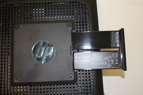 HP T730 Thin Client 32GB SSD 4GB RAM RX-427BB 2.7GHz P3S24AT - ThinPro OS - Picture 3 of 4