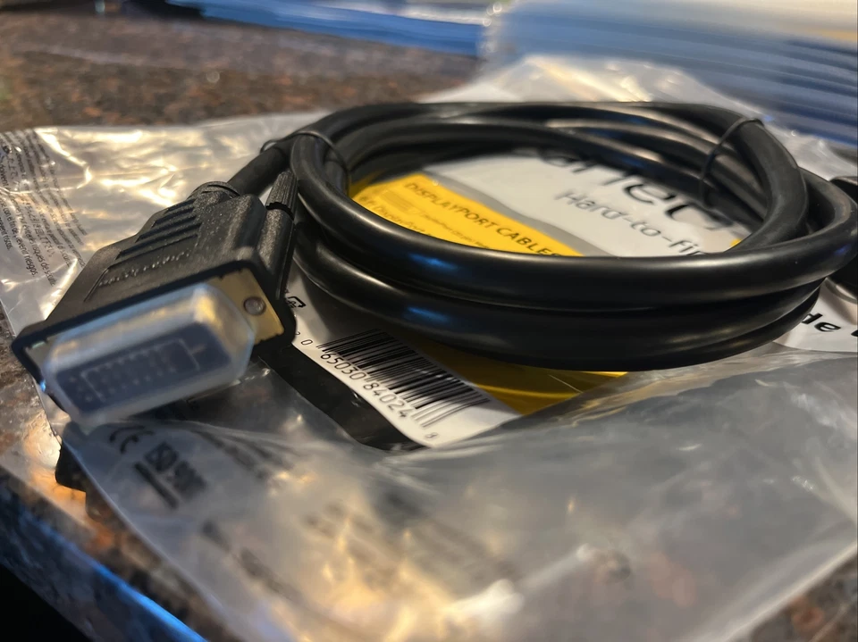 STARTECH MINI DISPLAYPORT TO DVI-D 6' MALE TO MALE CABLE MDP2DVIMM6 NEW 6’ New - Image 3 of 4