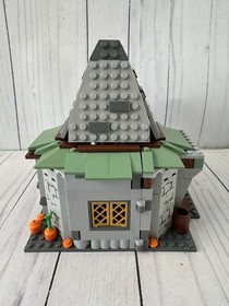 Lego # 4738 ~ Harry Potter Hagrid's Hut w/ Minifigs ~ No Instruction Manual
