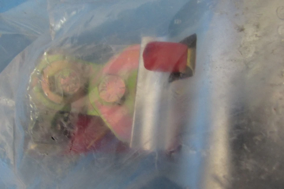 New SURE-LOK FE200855 Right Hand Crank Retractor Wheel Chair Seat Belt Assembly - Image 4 of 4