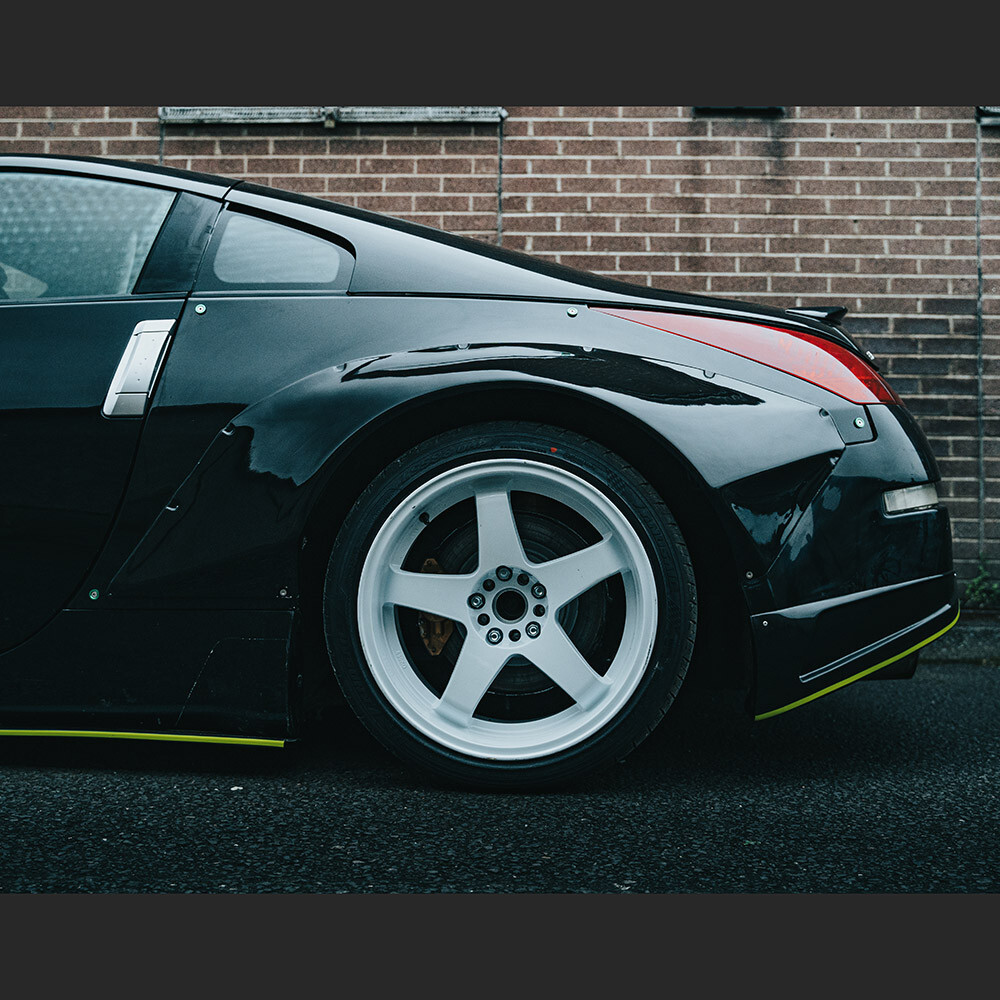 NISSAN 350Z REAR QUARTER PANELS OVERFENDERS L/H, R/H +90MM DRIFT DRAG