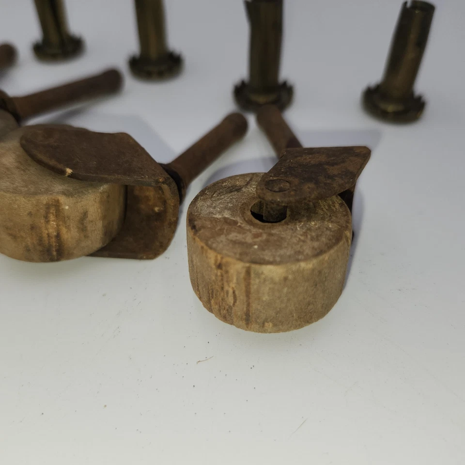 Lot of 4 SMALL Antique Victorian wood wheel Furniture Castors hardware salvage - Image 3 of 4