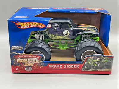 2004 Hot Wheels Monster Jam Grave Digger 1/24 Monster Truck Oversized NIP