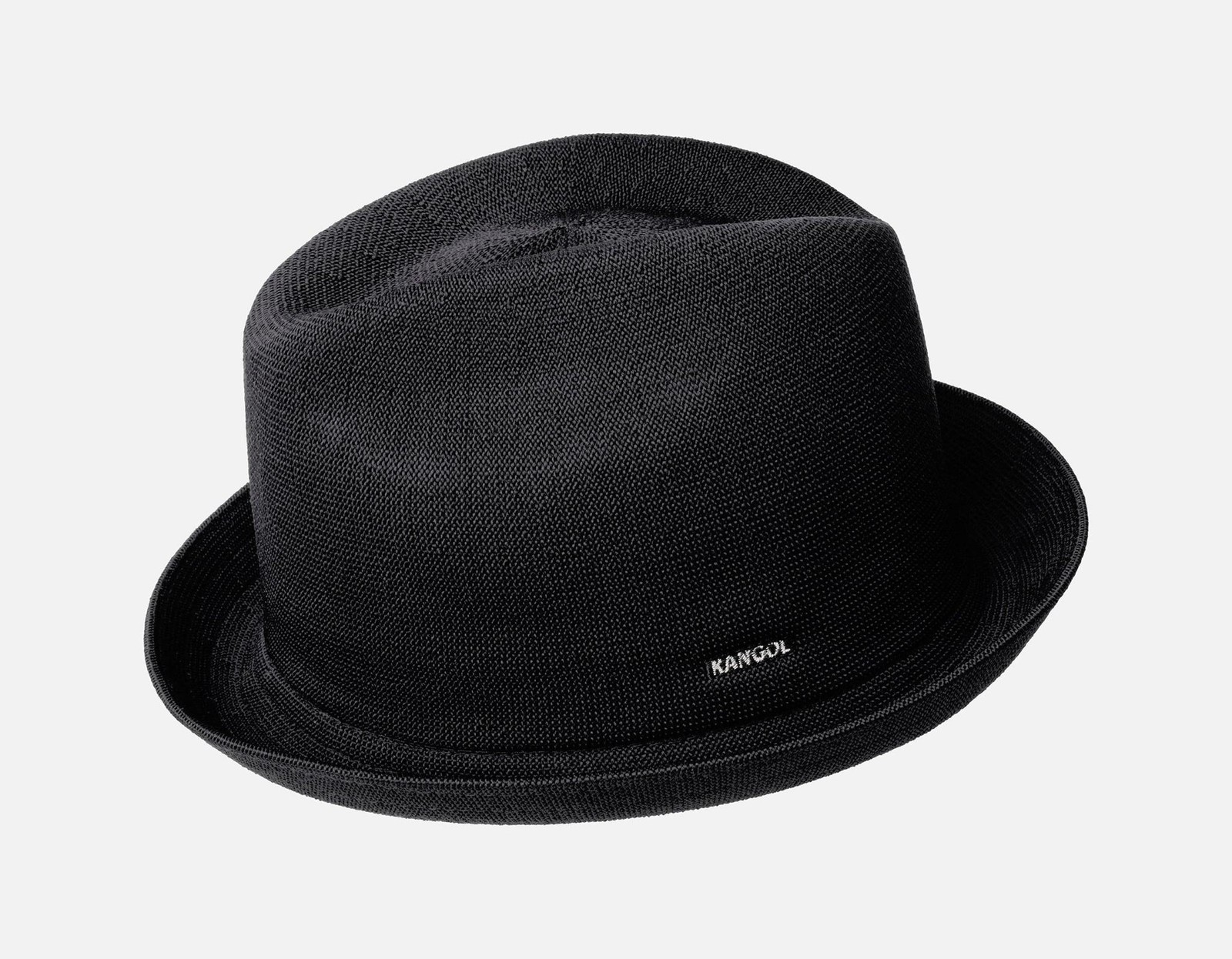 6371BC-BK001 UNISEX KANGOL TROPIC PLAYER HAT 11290₽