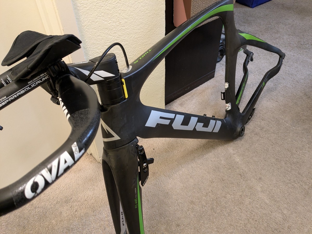 Fuji Norcom Straight TT Frameset and Aero Bars 51CM M Time Trial