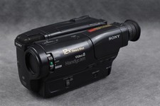 Sony Handycam CCD-TR82 Video8 Camcorder 12x SteadyShot Untested