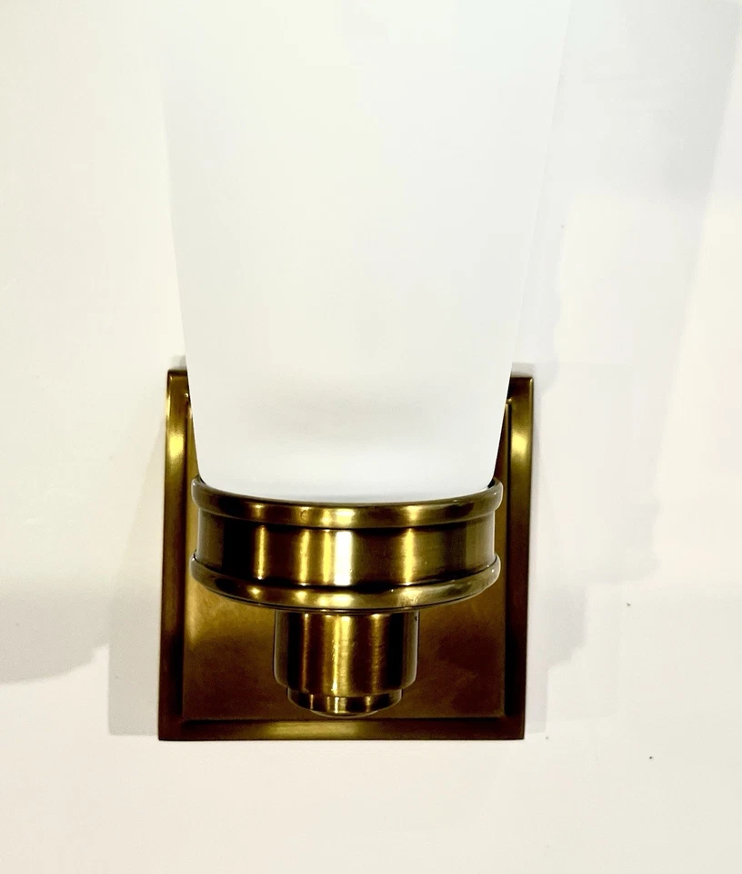 Pottery Barn Pearson Single Glass Scone In Brass Reg. $159 - Image 3 of 4