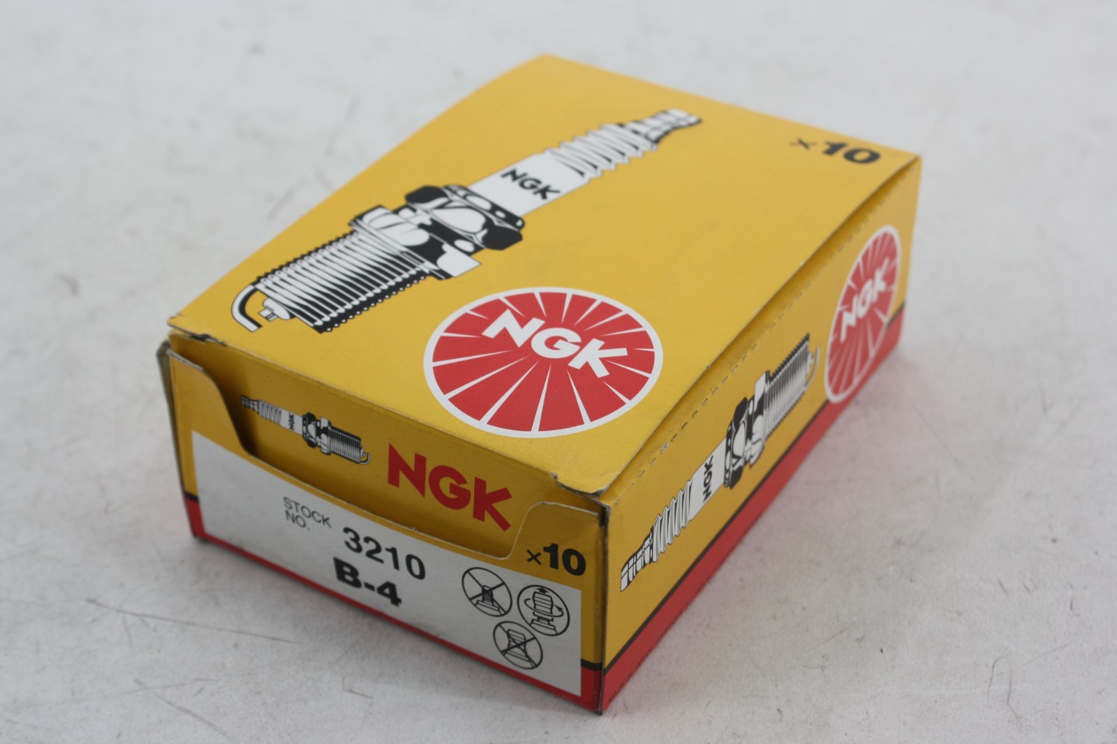 10-PACK NGK B-4 NICKEL SPARK PLUGS #3210