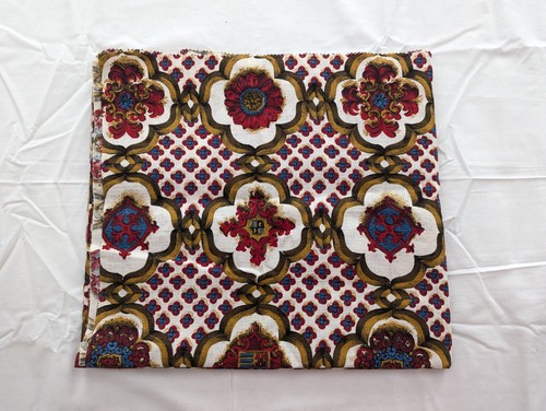 Vintage Barkcloth Style Fabric Upholstery Scrolls 1960s Floral 35x60 Red White - Picture 8 of 8