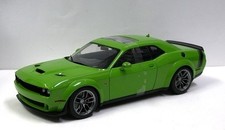 Solido 1 18 Dodge Challenger R T Scat Pack 2020 Green Diecast Miniature Car ( No